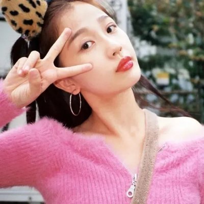 女人是英雄